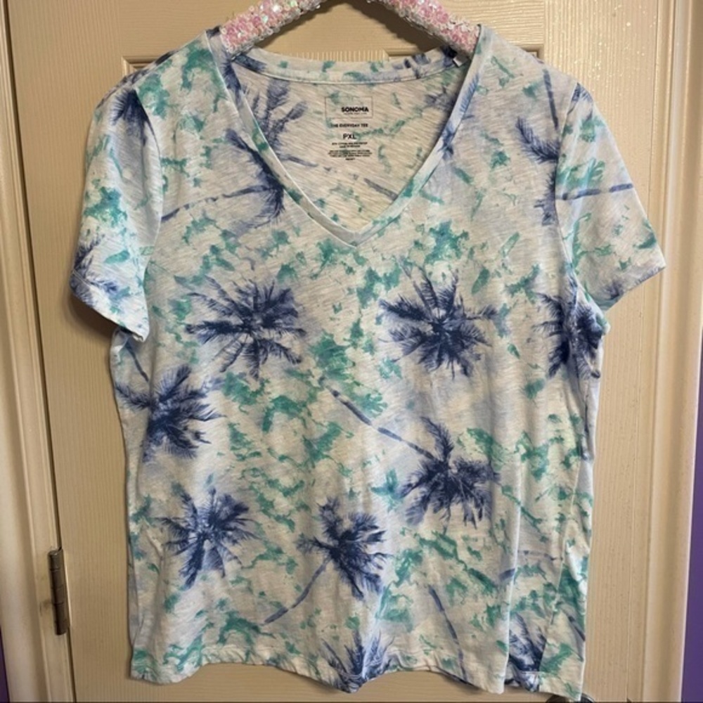 Palm Tree Patterned T-Shirt